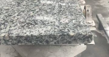 安阳芝麻白楼梯踏步 芙蓉白